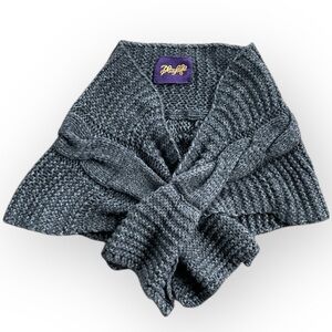 Women's Grey Knit Scarf Wrap